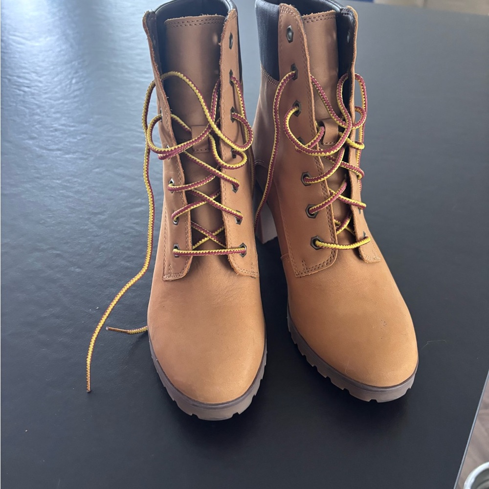 Timberland Brown Lace-Up Heeled Boots
